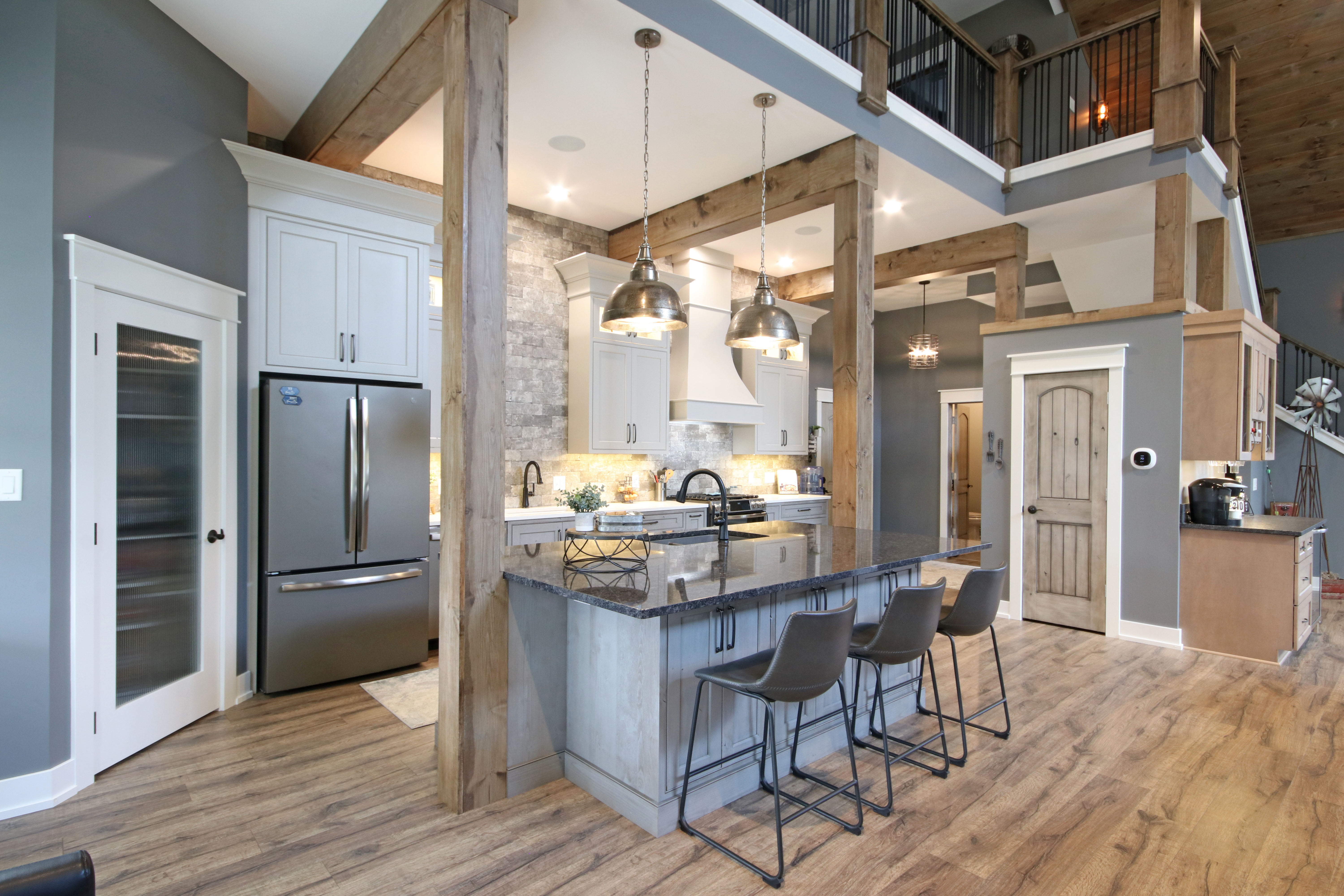 Bringing Out The Best in a Barndominium Kitchen